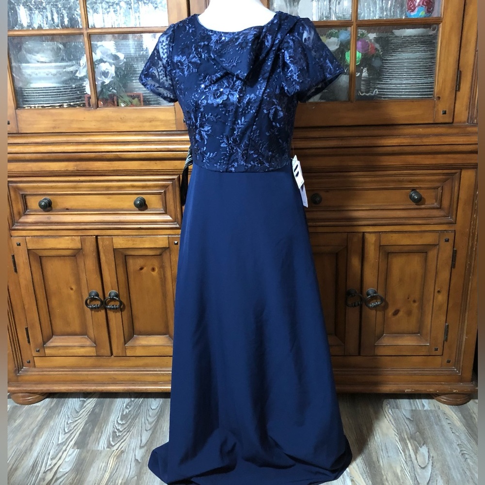 NWT JS Collection Navy Lace Bodice Gown
